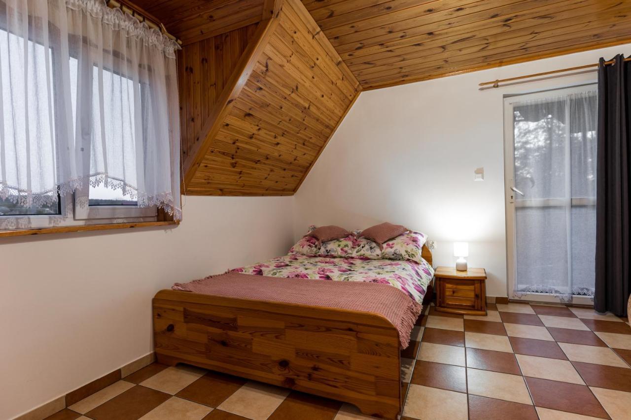 Wypoczynek U Piotra Susiec Exterior foto